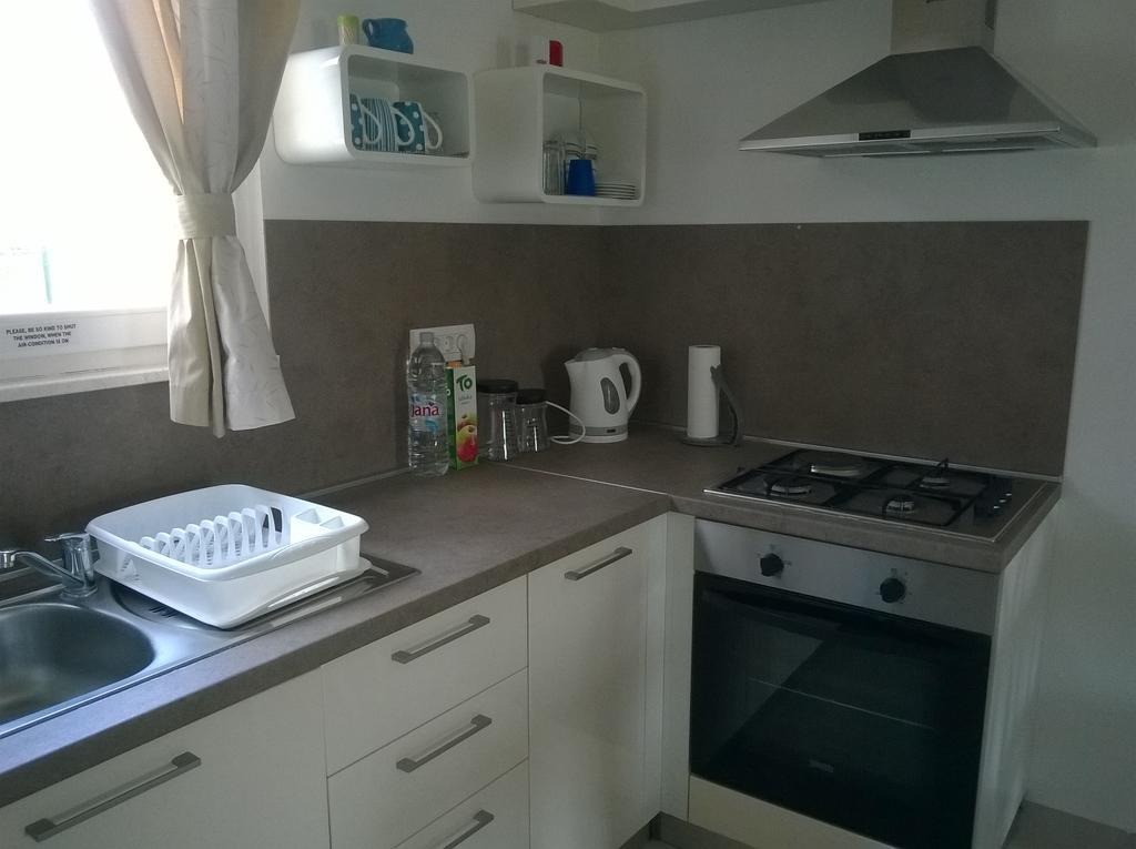 Apartment Maslina Біоград-на-Мору Екстер'єр фото